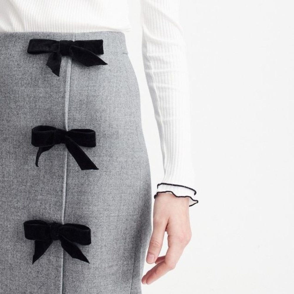 NWT J. Crew Bow Seam Pencil Skirt - Picture 3 of 6